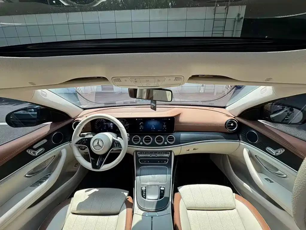 Mercedes-Benz E-Class 2023 из CN, фото 9