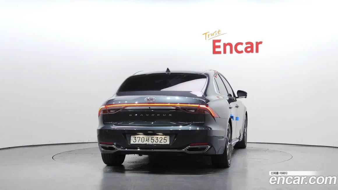 Hyundai Grandeur 2023 из KR, фото 4