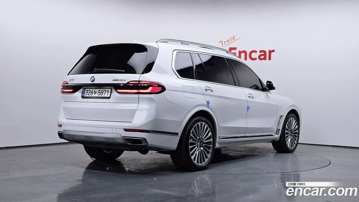 BMW X7 2024 из KR, фото 2