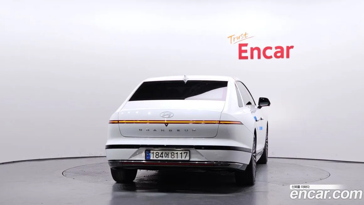 Hyundai Grandeur 2023 из KR, фото 4