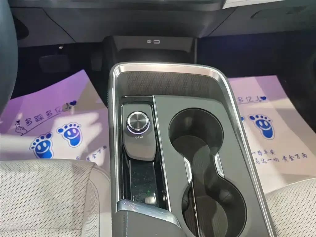 Buick E4 2025 из CN, фото 6