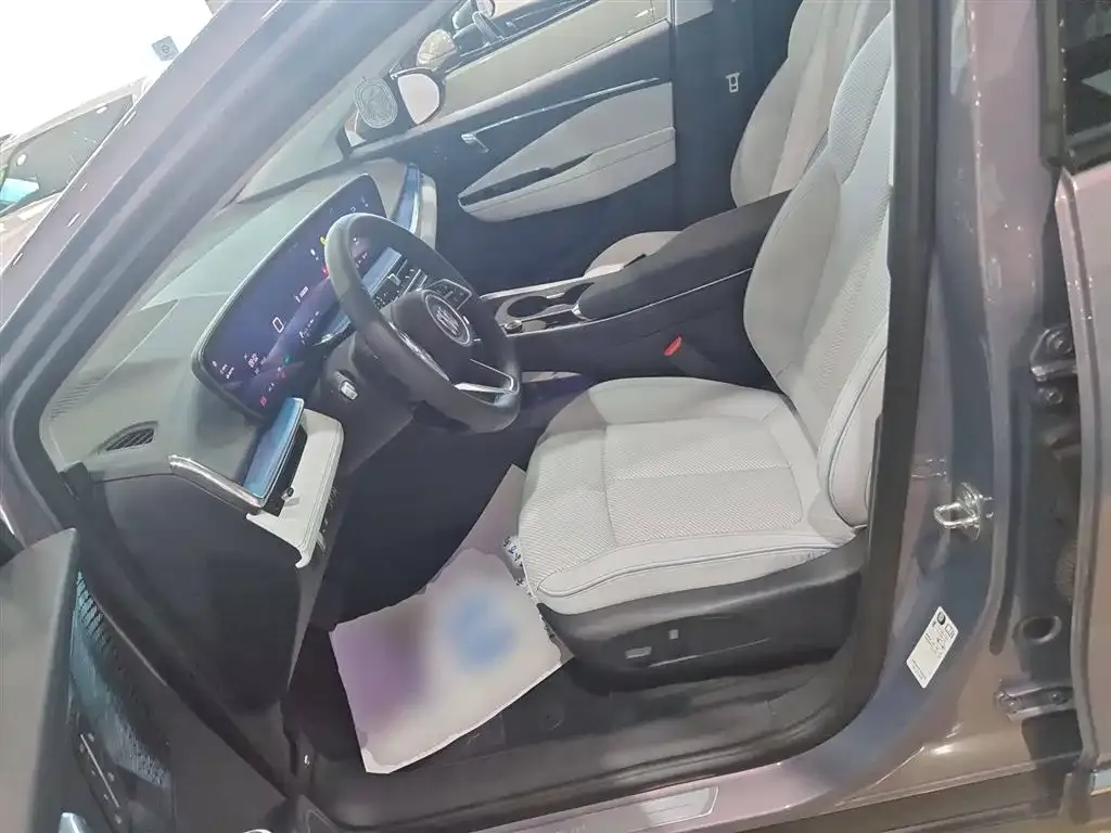 Buick E4 2025 из CN, фото 7