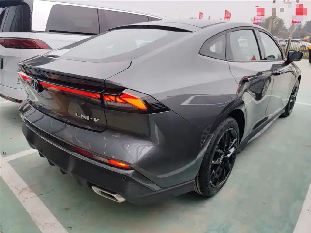 Changan UNI-V 2025 из CN, фото 7