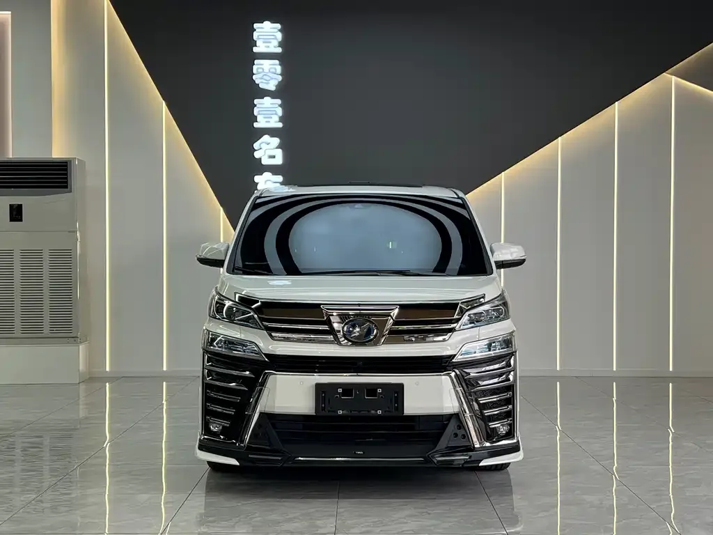 Toyota Vellfire 2022 из CN, фото 2
