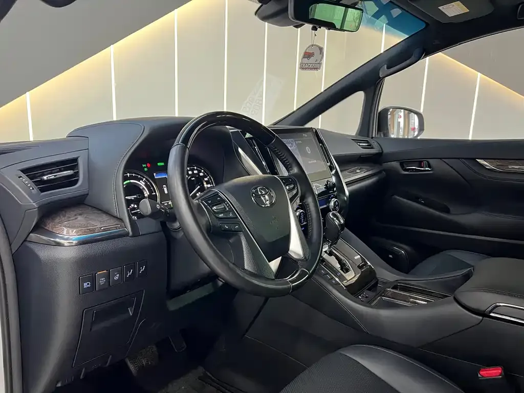 Toyota Vellfire 2022 из CN, фото 5