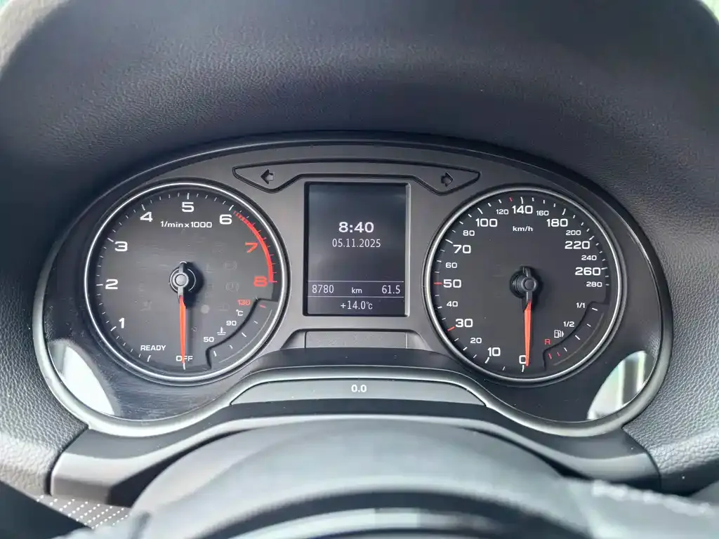Audi Q2L 2024 из CN, фото 10