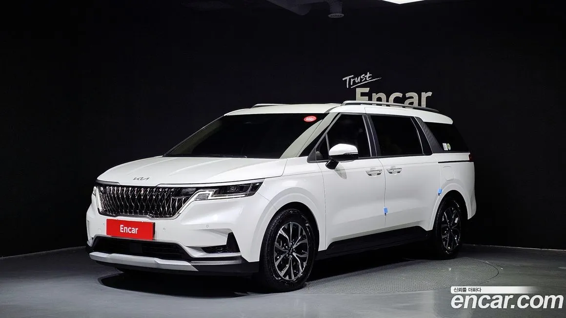 Kia Carnival 2023 из KR, фото 1