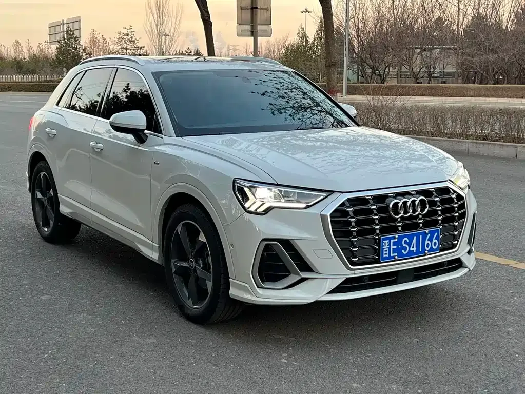 Audi Q3 2022 из CN, фото 3