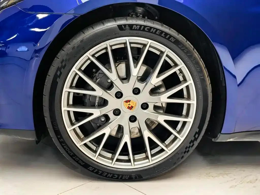Porsche Panamera 2024 из CN, фото 8