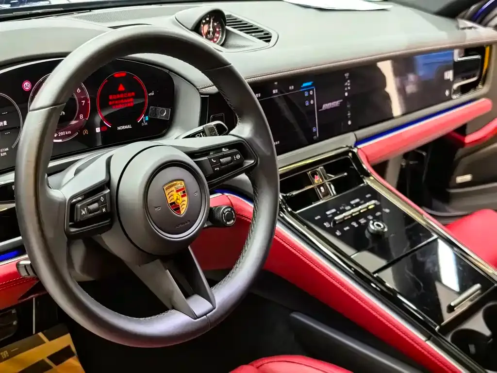 Porsche Panamera 2024 из CN, фото 9