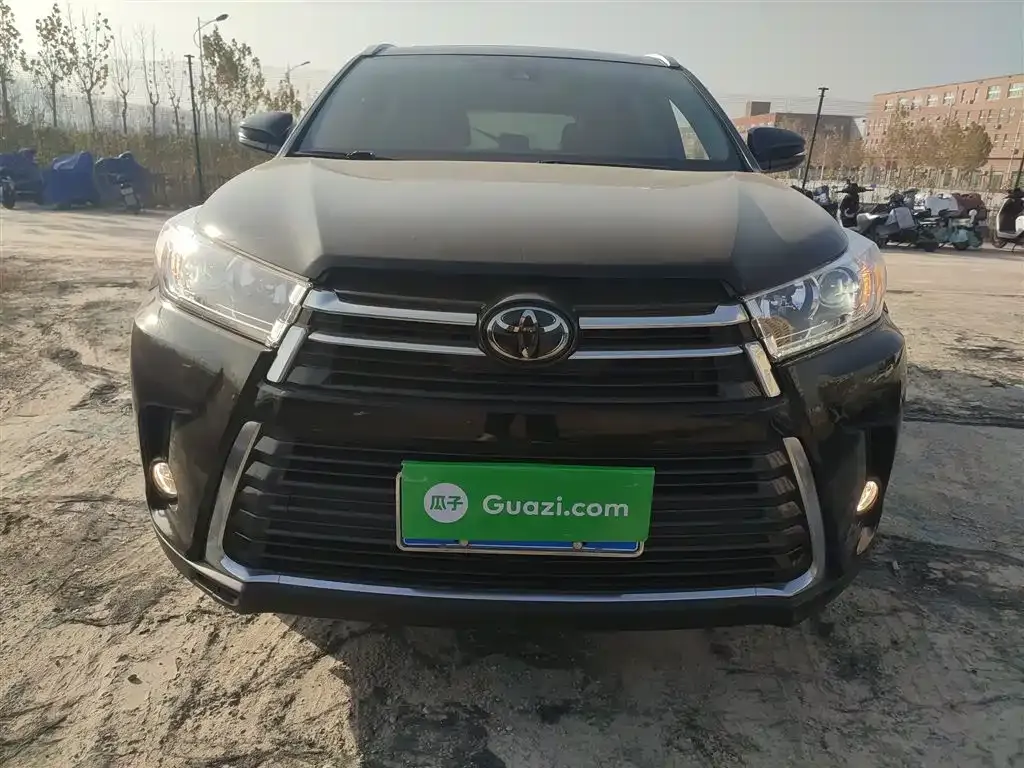 Toyota Highlander 2021 из CN, фото 3