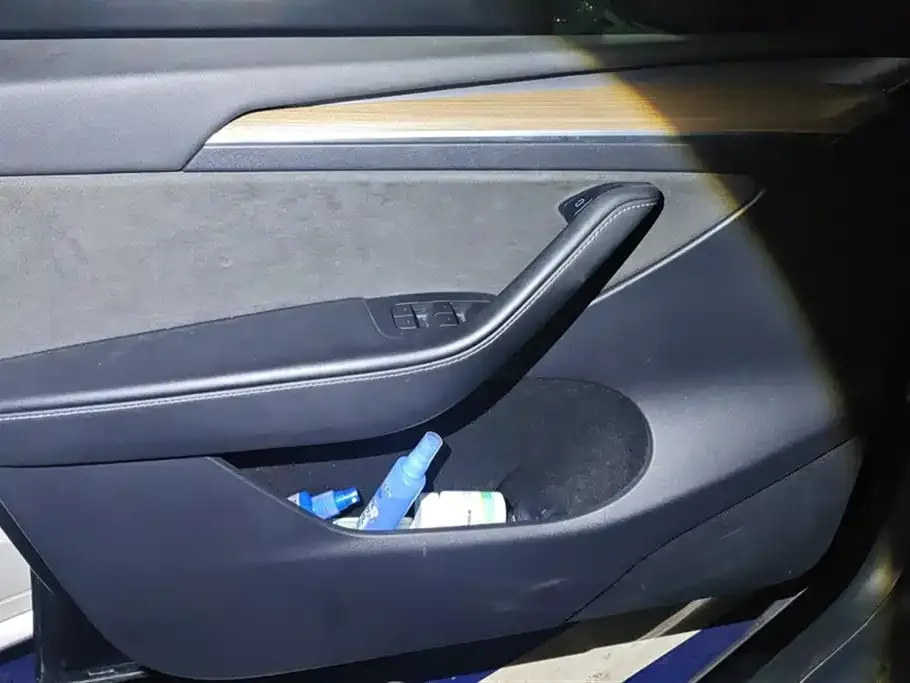 Tesla Model Y 2022 из CN, фото 7