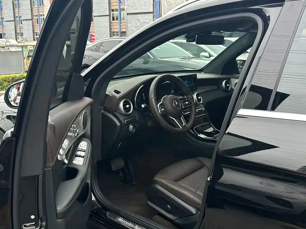 Mercedes-Benz GLC 2022 из CN, фото 8