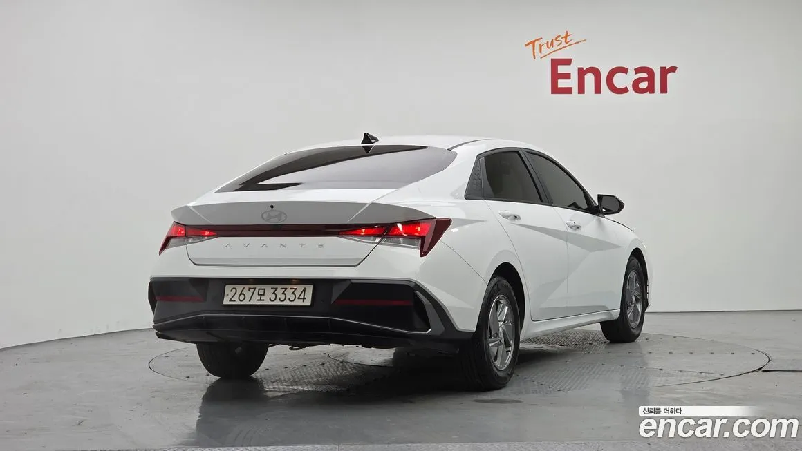 Hyundai AVANTE — фото 4