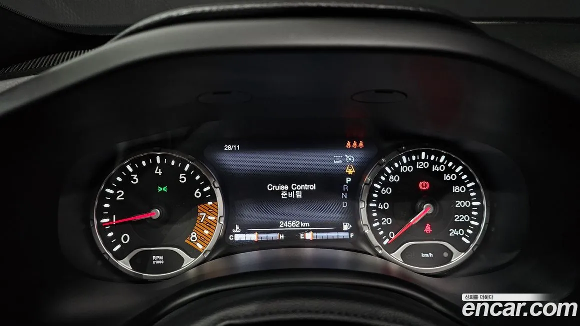 Jeep Renegade 2021 из KR, фото 8