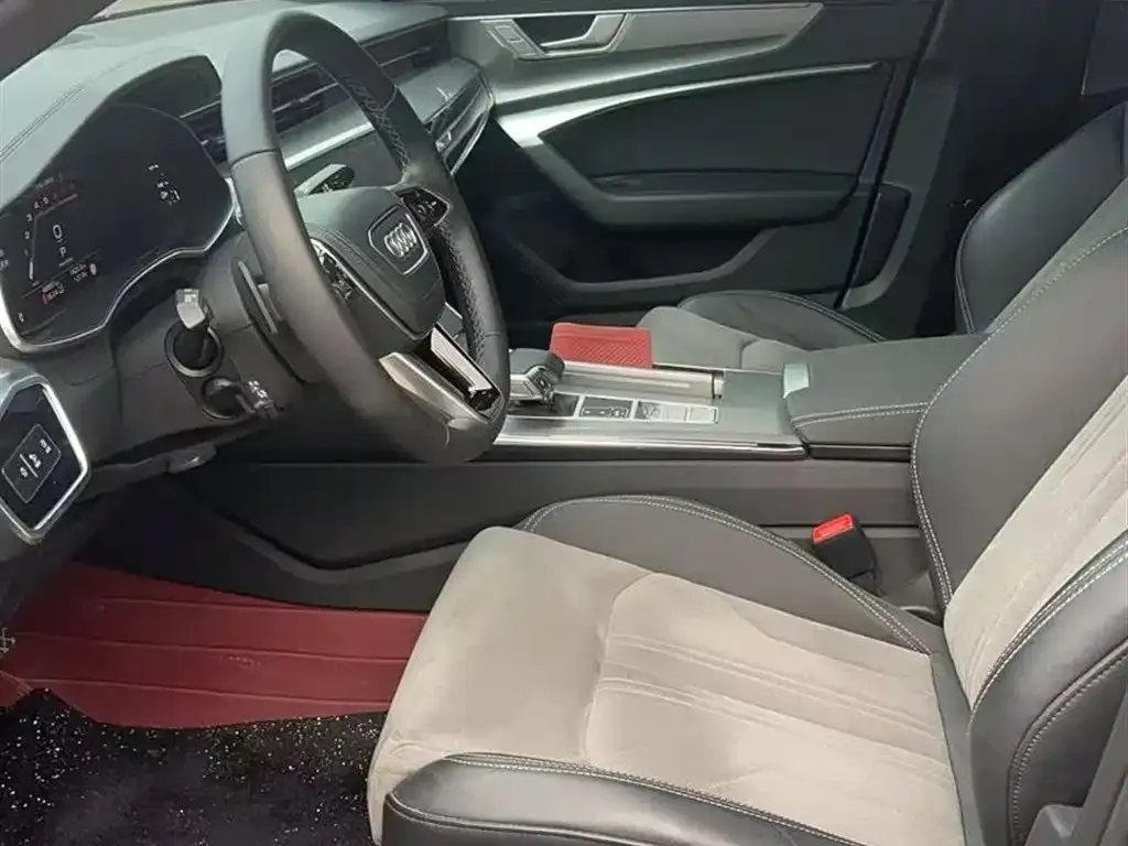 Audi A6L 2024 из CN, фото 3