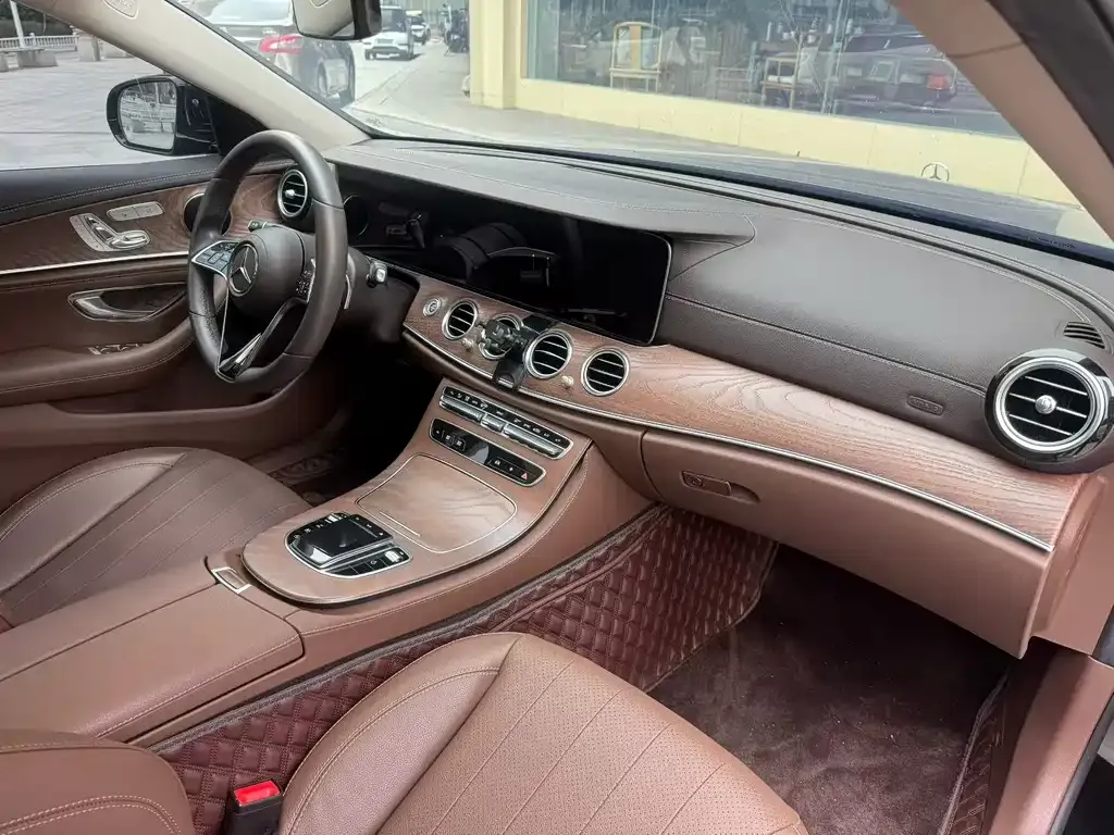 Mercedes-Benz E-Class 2021 из CN, фото 4
