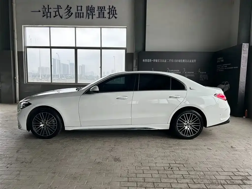 Mercedes-Benz C-Class 2025 из CN, фото 3