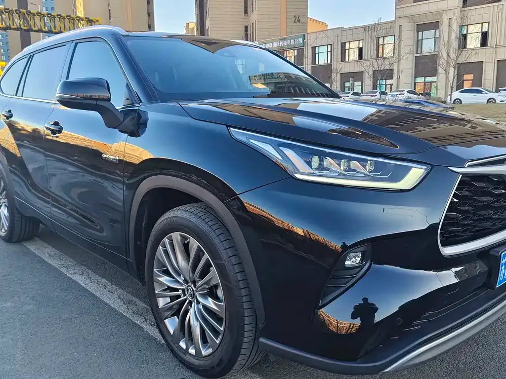 Toyota Highlander 2023 из CN, фото 3