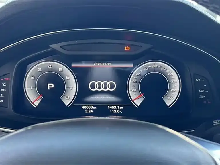 Audi A6L 2022 из CN, фото 5