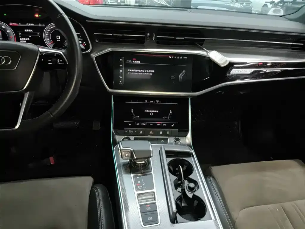 Audi A6L 2022 из CN, фото 6