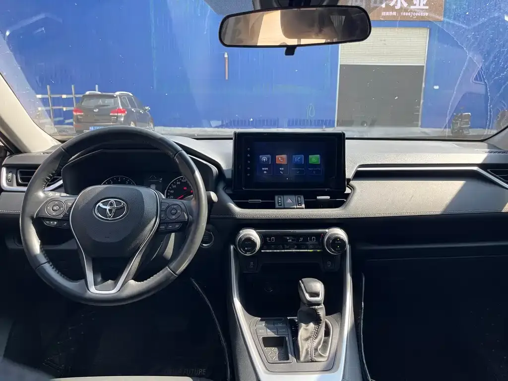 Toyota Wildlander 2022 из CN, фото 8