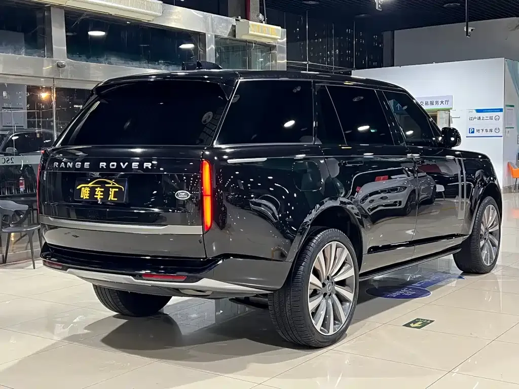 Land Rover Range Rover 2024 из CN, фото 4