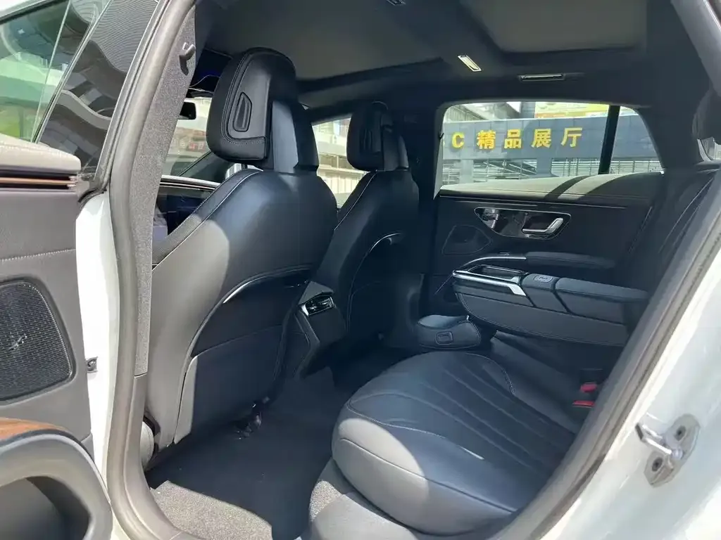 Mercedes-Benz EQS 2023 из CN, фото 6