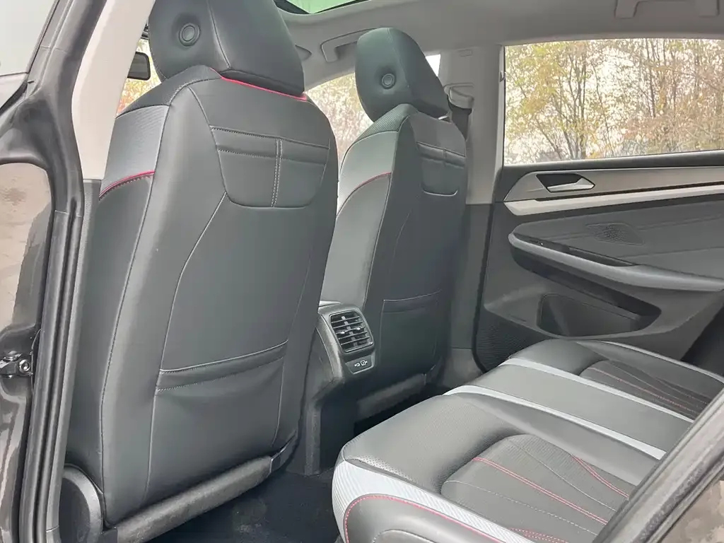 Volkswagen Lamando 2022 из CN, фото 6