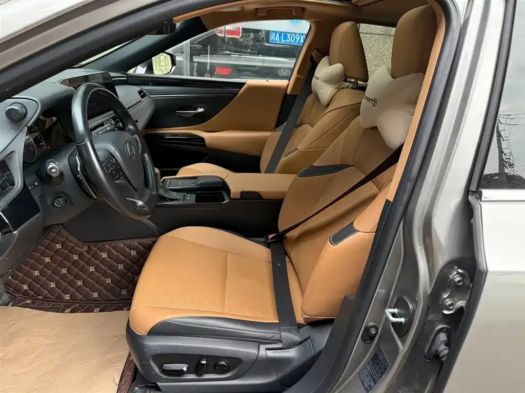 Lexus ES 2022 из CN, фото 8