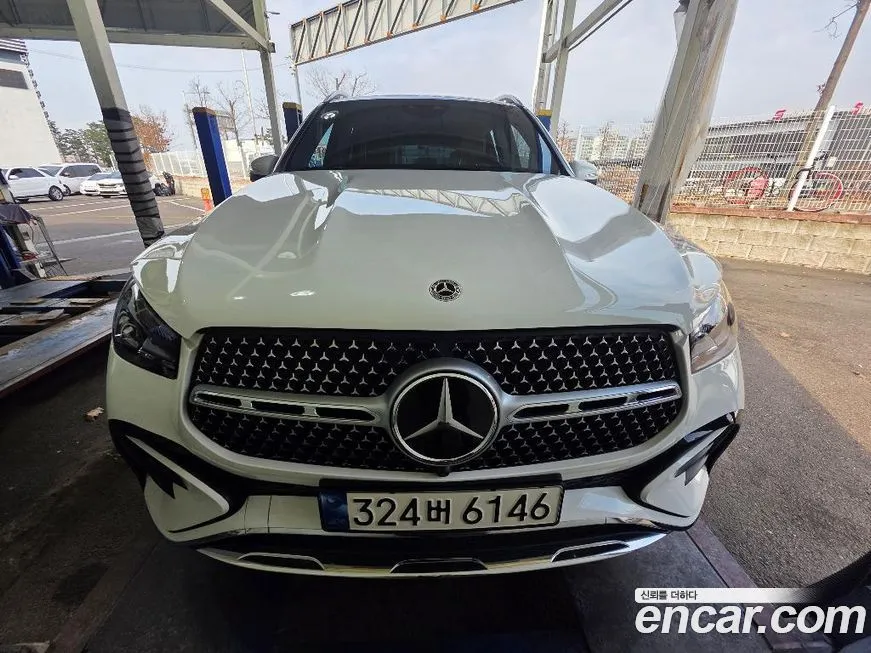Mercedes-Benz GLE-Class — фото 1