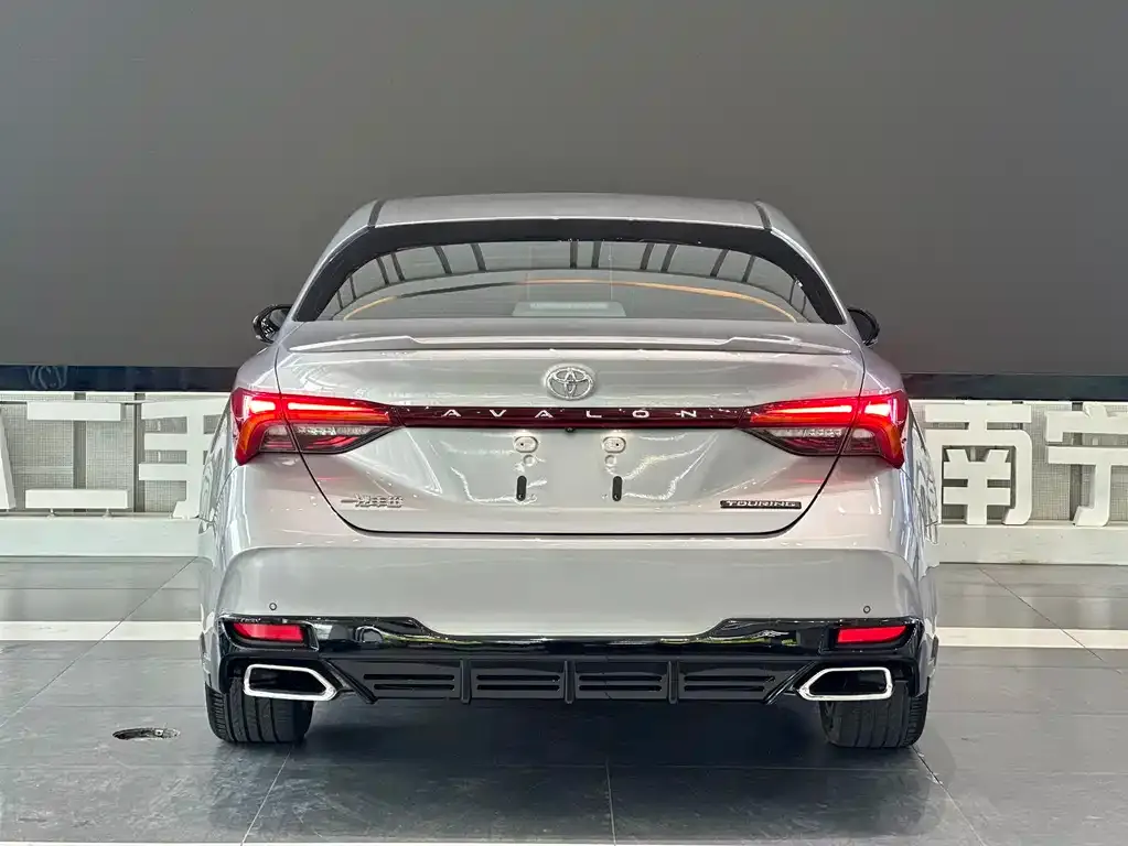 Toyota Avalon 2022 из CN, фото 4