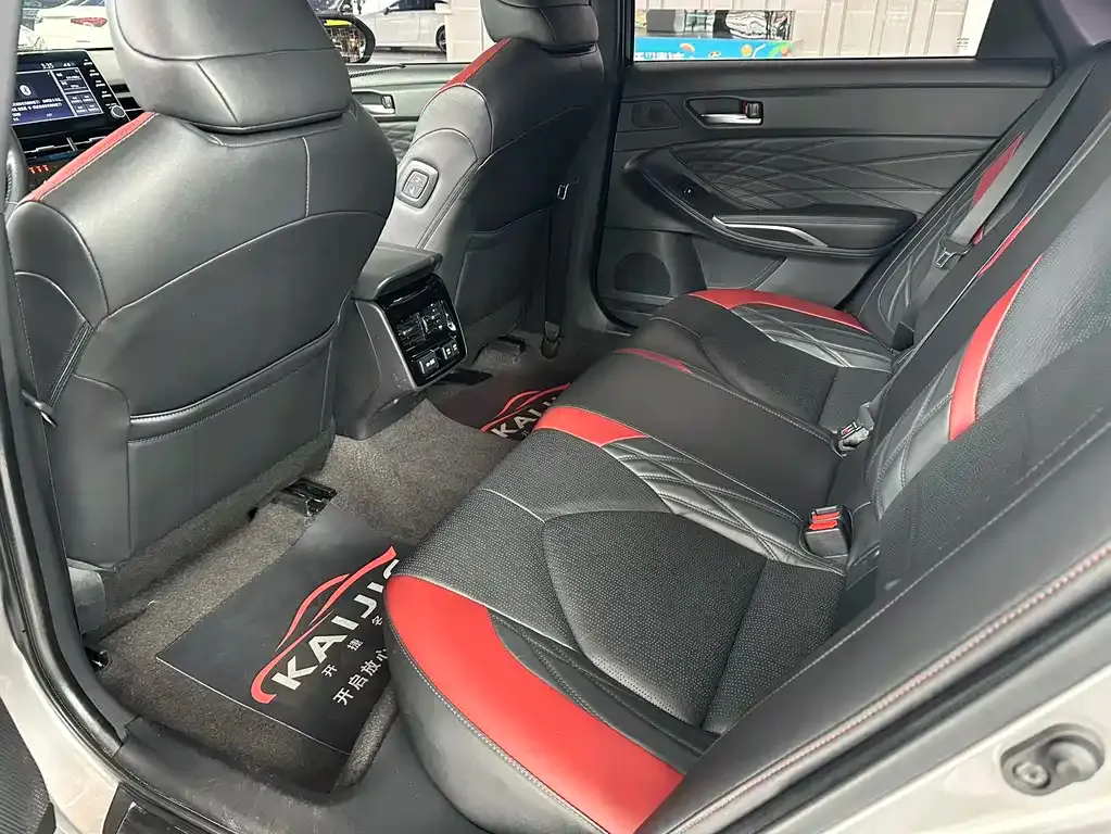 Toyota Avalon 2022 из CN, фото 7