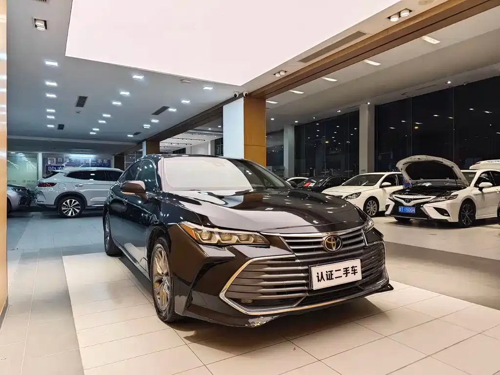 Toyota Avalon 2022 из CN, фото 4