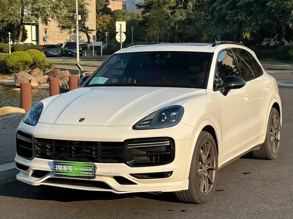 Porsche Cayenne 2023 из CN, фото 1