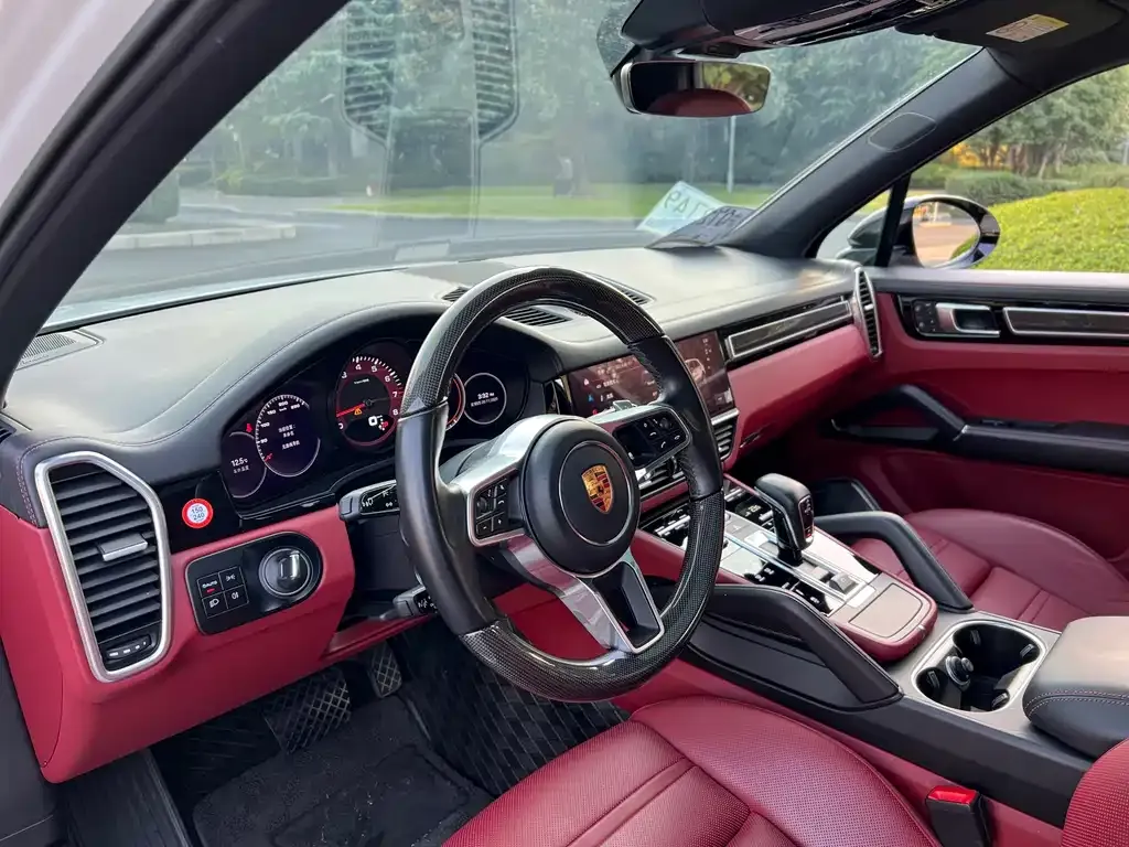 Porsche Cayenne 2023 из CN, фото 9
