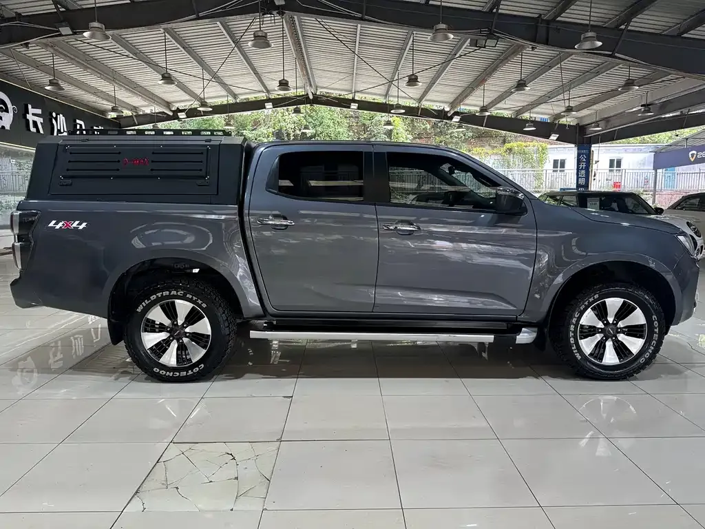 Isuzu D-MAX 2023 из CN, фото 4