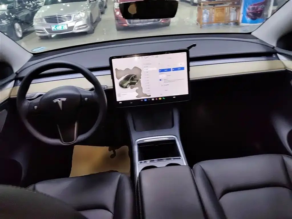 Tesla Model Y 2021 из CN, фото 10