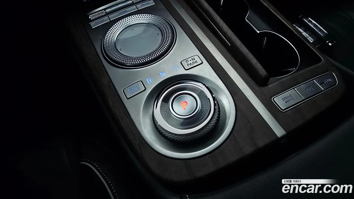 Genesis G80 — фото 9