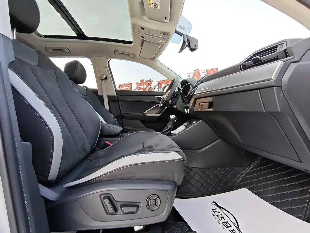 Audi Q3 2021 из CN, фото 10