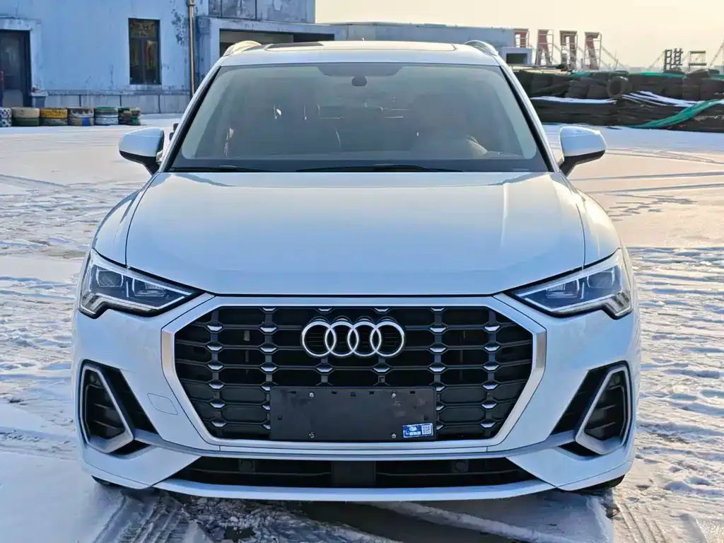 Audi Q3 2021 из CN, фото 2