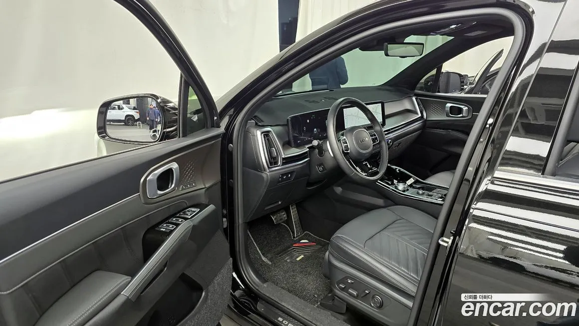 Kia Sorento — фото 10