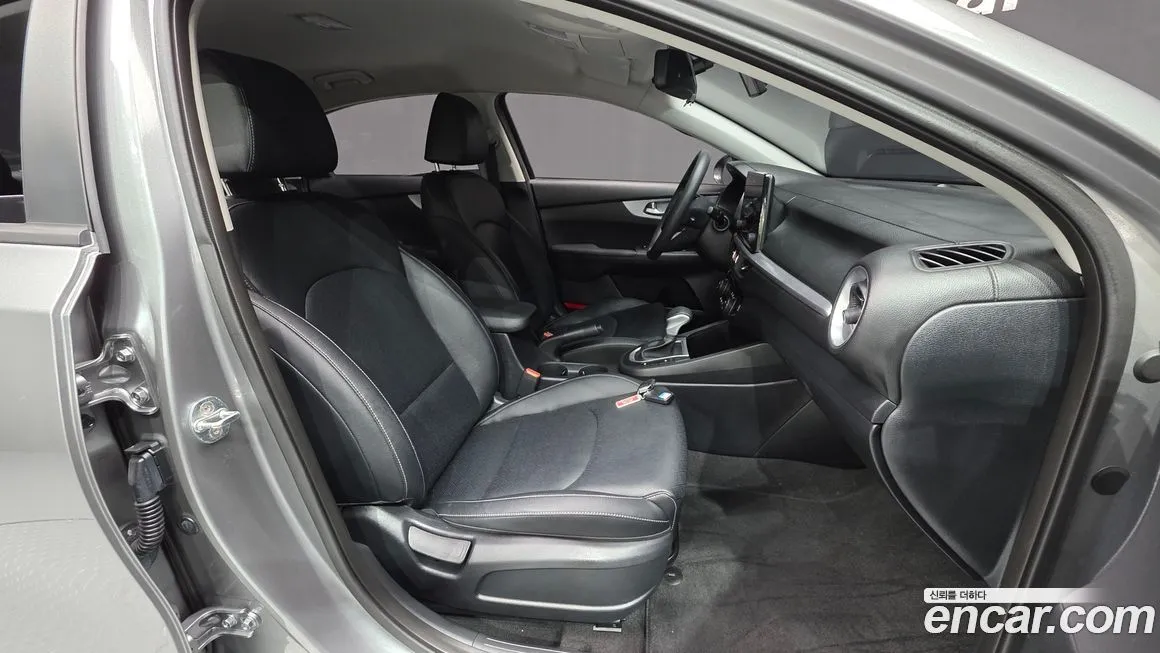 Kia K3 2022 из KR, фото 10