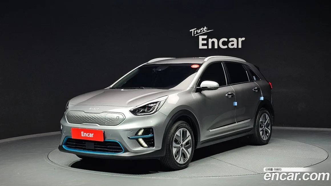 Kia Niro — фото 1