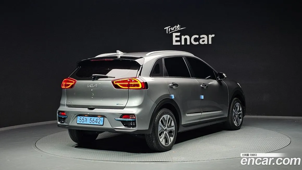 Kia Niro — фото 2
