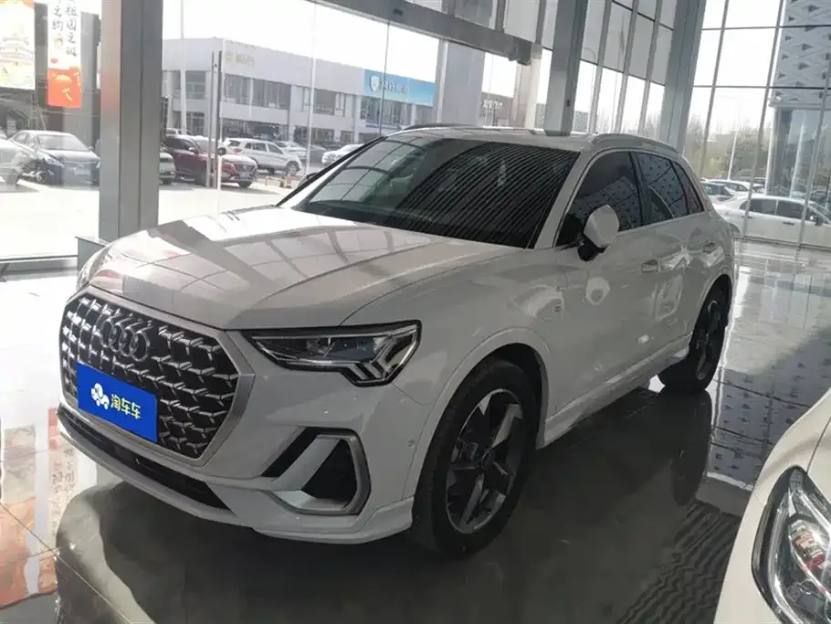 Audi Q3 2024 из CN, фото 1