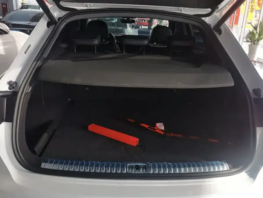 Audi Q3 2024 из CN, фото 4