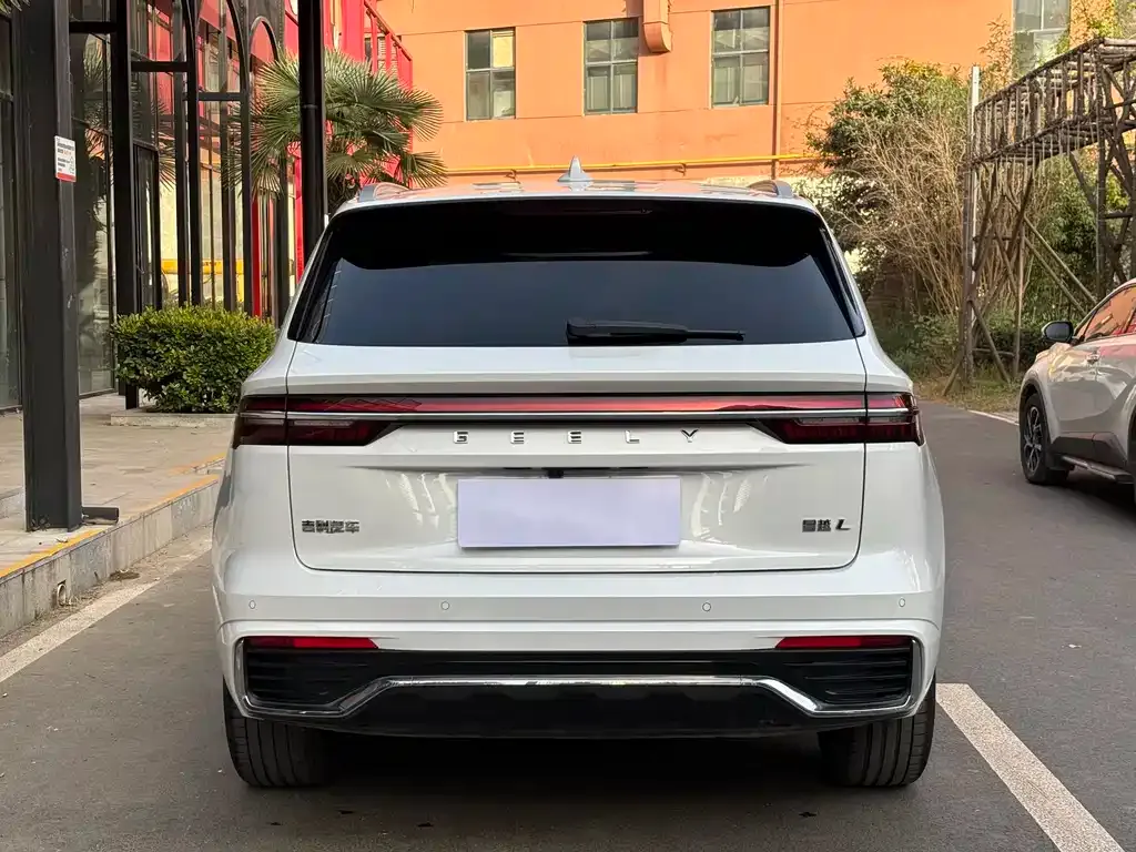 Geely Xingyue L 2023 из CN, фото 5