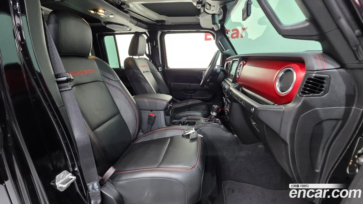 Jeep Wrangler 2023 из KR, фото 10