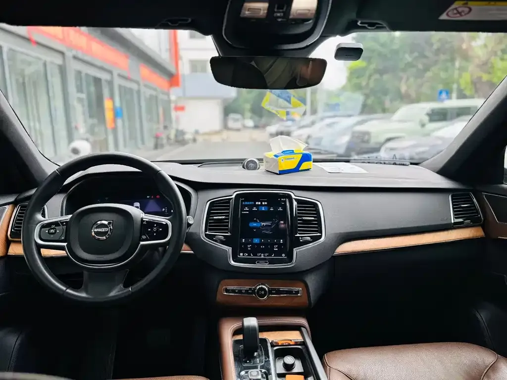Volvo XC90 2022 из CN, фото 7